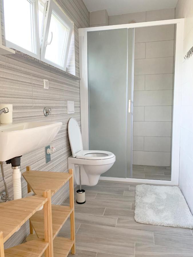 Apartment GardenView - New! Krk Town Buitenkant foto